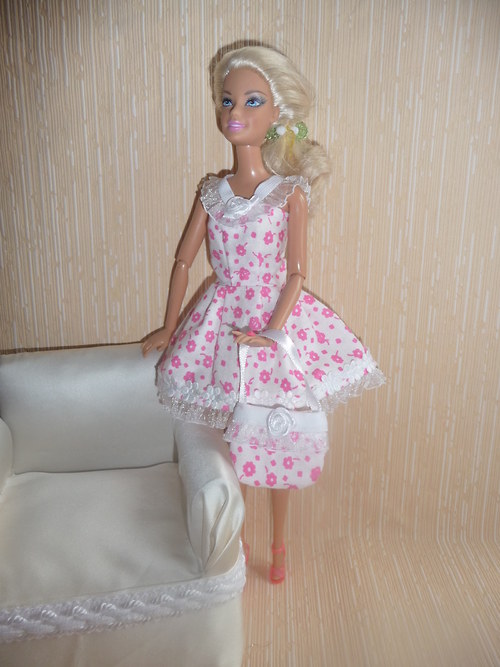 Krátké šatičky 2 pro barbie, my scene — foto 1