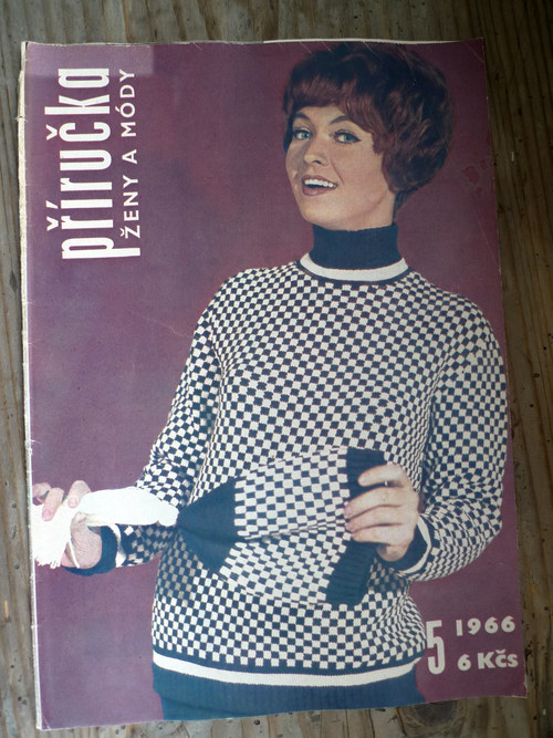 Příručka Ženy a módy ... 5/1966 — foto 1