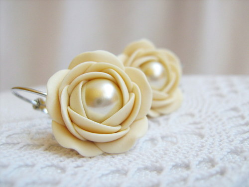 Golden beige, visací náušnice — foto 1