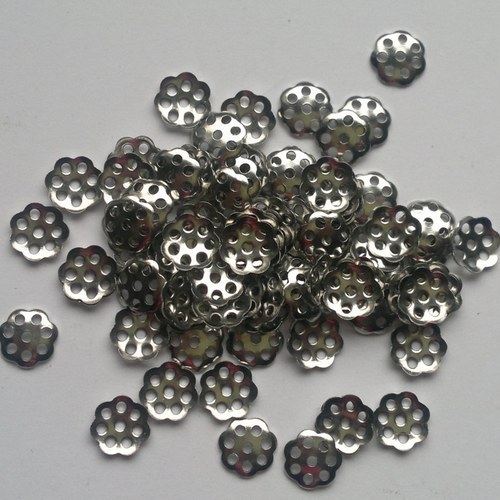 Kaplík kytička 8,5x8,5mm, ocel, 10 kusů