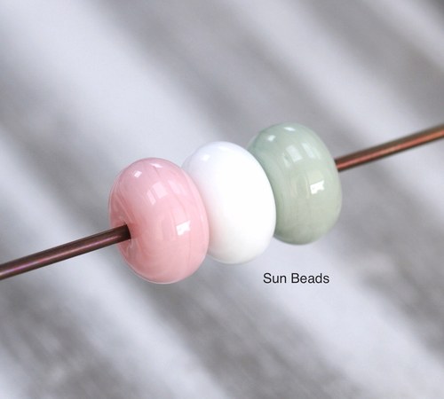 Bílá rondelka 13x8 mm