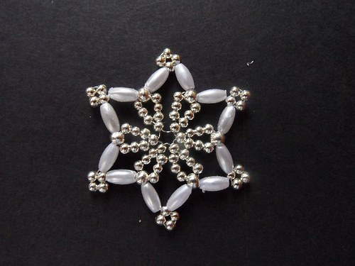 Vánoční hvězdička - 4 cm - stříbrná — foto 1