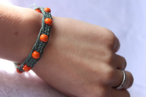 Náramek makramé/shamballa — foto 1
