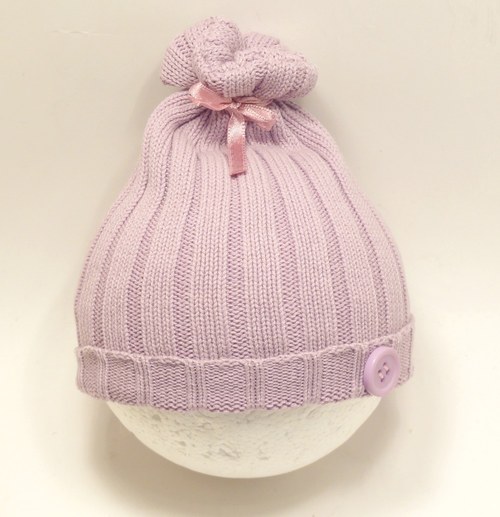 Lila čepička k focení newborn — foto 1