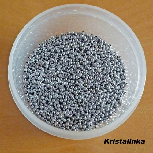 Výhodné balení.3mm......50g perliček