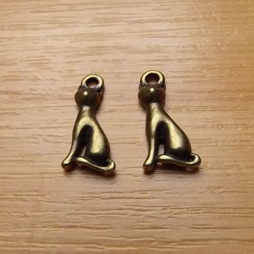 Kočka - starobronz - 18mm x 8mm