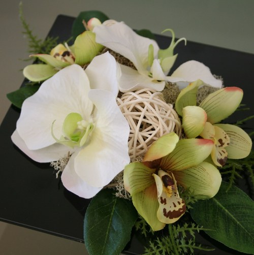 Ikebana s orchidejemi — foto 1