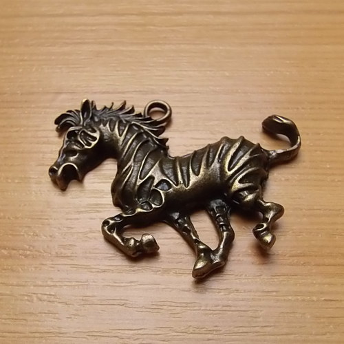 Zebra - starobronz - 40mm x 49mm
