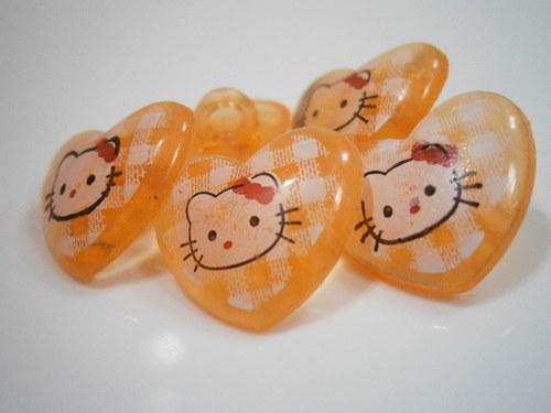 Dětský knoflík s Hello Kitty - oranžové (5ks)