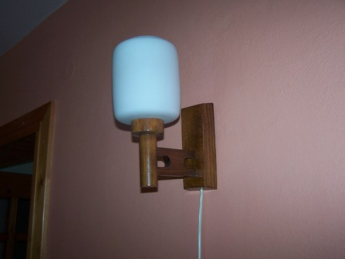 Nástěnná retro lampa — foto 1