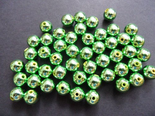 Světle zelené perličky - průměr 9 mm - 25 ks — foto 1