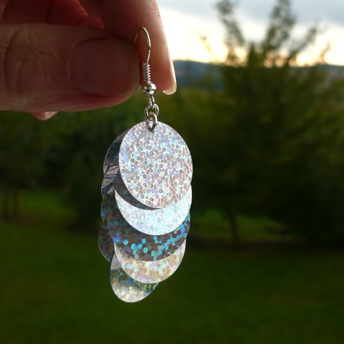 Stříbrné vrstvené flitrové náušnice