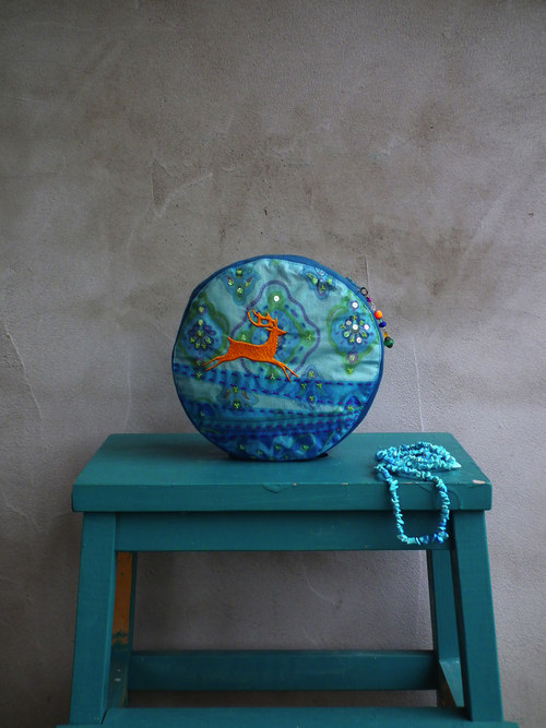Toaletka FOLKLORE WHEEL/ orange friend — foto 1