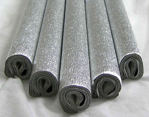 Krepový papír metalický 61 - stříbrná