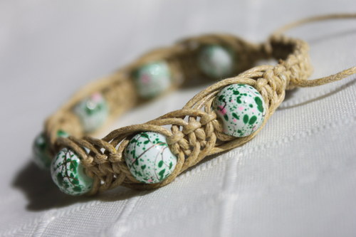 Náramek makramé/shamballa — foto 1