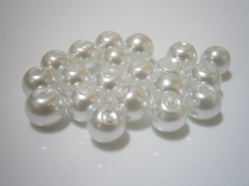 Voskované skleněné perly 6mm - bílé (20ks) — foto 1