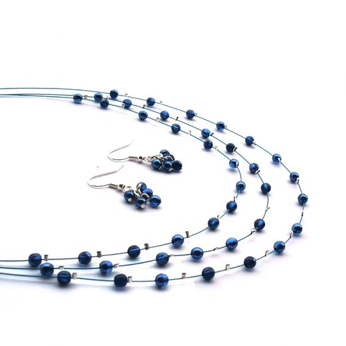 Modrý jemný třířadý náhrdelník s náušnicemi