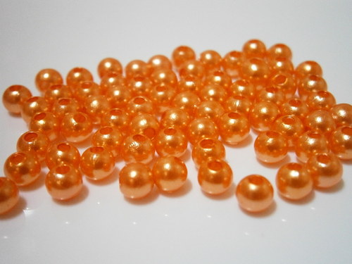 Korálky Gl. voskované 5mm - oranž.dyňová (100ks)