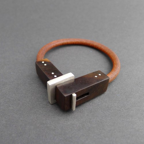 Náramok T2 — foto 1