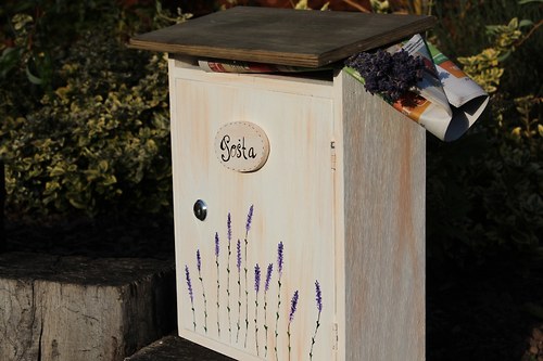 Poštovní schránka DOPISY Z PROVENCE