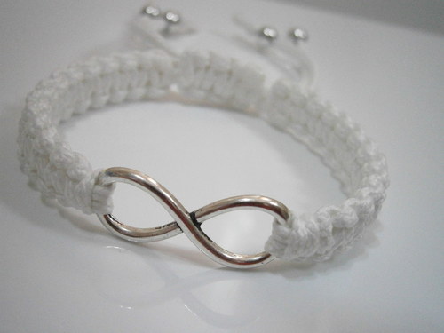 Infinity náramek bílý (Shamballa) — foto 1