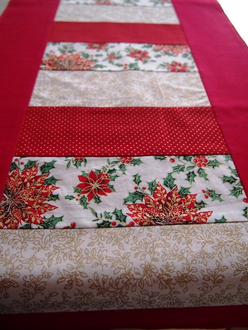 Poinsettia v červeném — foto 1
