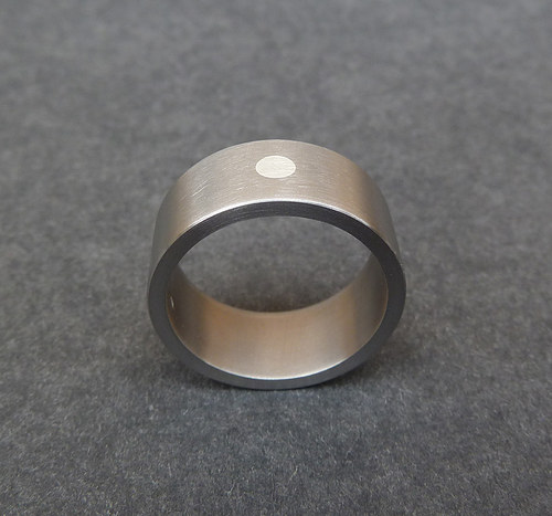 Silver point — foto 1