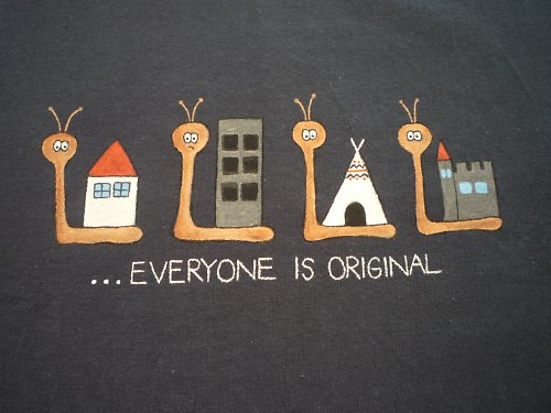 Tričko L Everyone is original na přání — foto 1