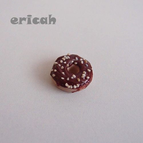 Donut malý čokoládový 1 (1 ks) — foto 1