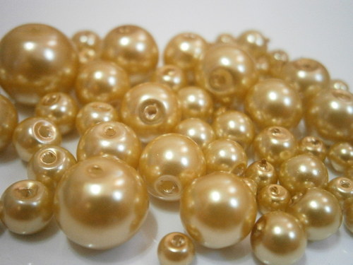 Voskované perly skleněné cca 4-12mm (20g)