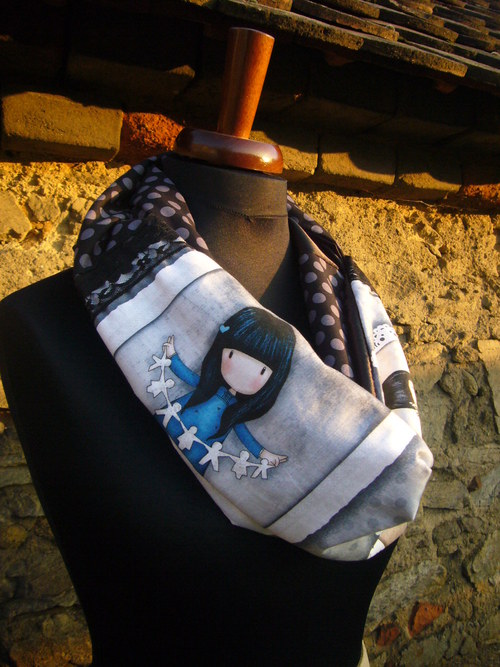 Nákrčník - Little Gorjuss - Black — foto 1