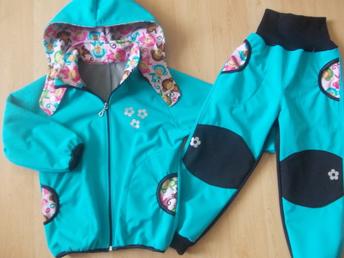 Softshellová Souprava na přání — foto 1