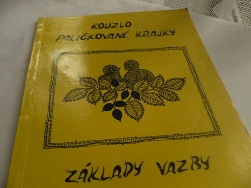 Kouzlo paličkované krajky — foto 1