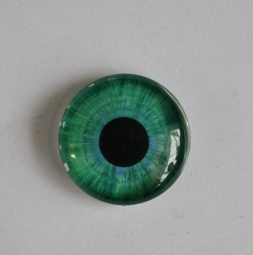 Oko 25 mm — foto 1