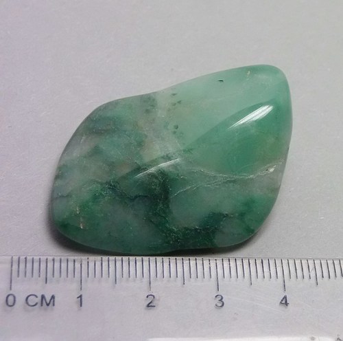 Prasem (africký jadeit) tromlovaný - D597 — foto 1
