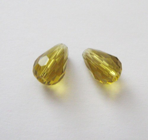 Slza 11 x 8 mm