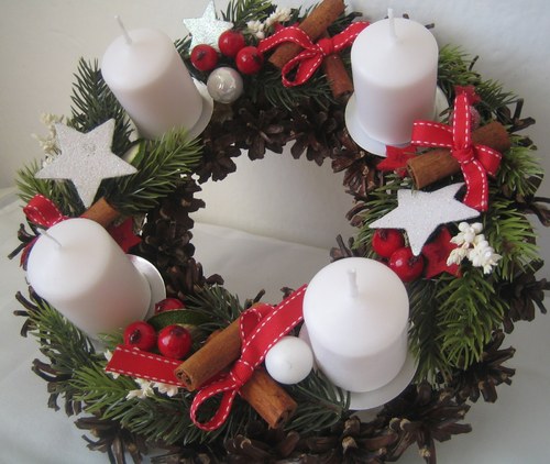 Tradiční adventní věnec — foto 1