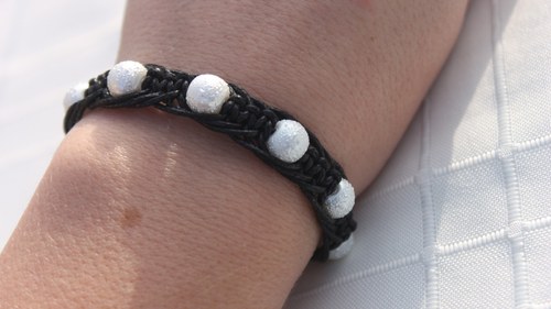 Náramek makramé/shamballa — foto 1
