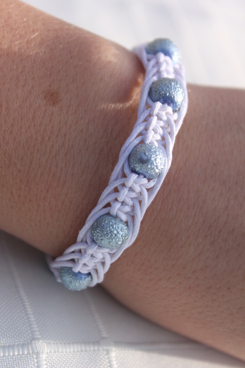 Náramek macramé/shamballa — foto 1