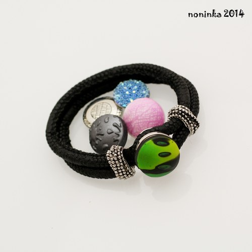 Variabilní náramek černý — foto 1