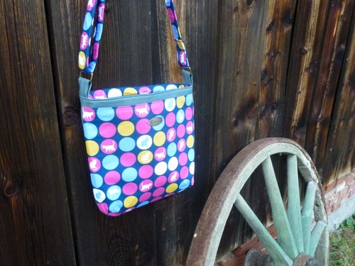 Crossbody kabelka kočičí — foto 1