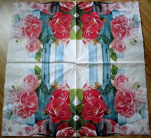 KV 445 HF-ubrousek 33x33 - růže+láhev