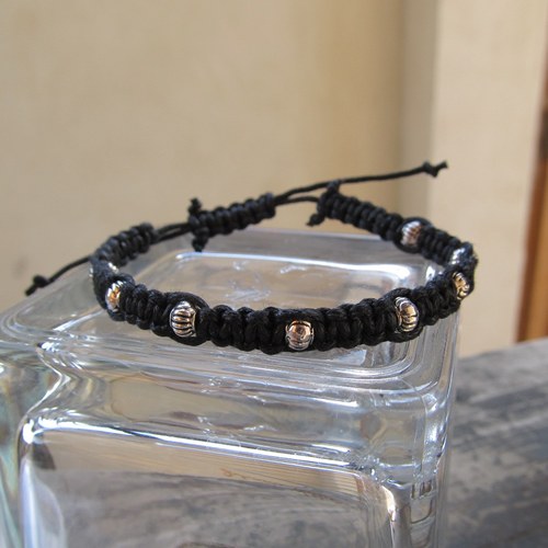 Černý shamballa — foto 1
