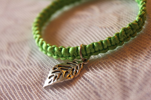 Náramek makramé/shamballa — foto 1