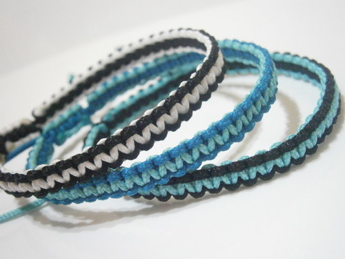 Dvoubarevné náramky (macramé) - Tyrkysový — foto 1
