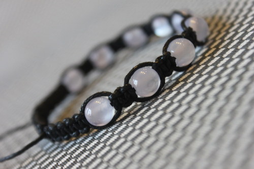 Náramek macramé/shamballa — foto 1