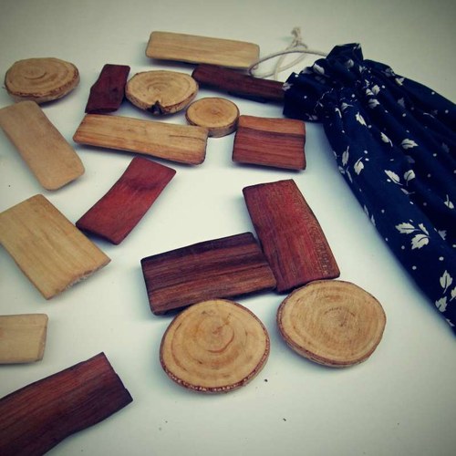 Dřevíčka - magnety + pytlíček — foto 1