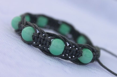 Náramek macramé/shamballa — foto 1