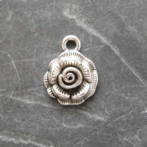 Květ růže cca 13x16mm - 1 ks - SST