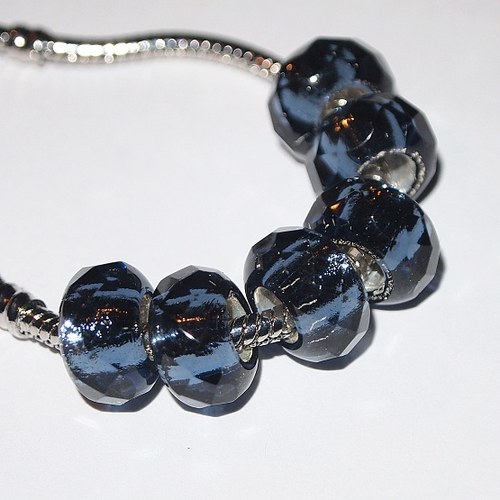 Pandorka bezstředová! 13x8mm ČESKÉ (cena 3ks)